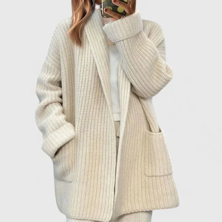 Elegant Knit Cardigan with Soft Draping