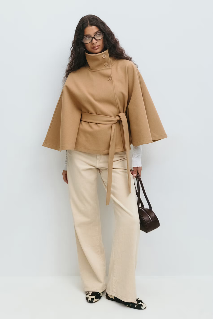 Belted Women's Coat in Timeless Elegance