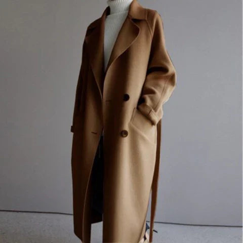 Elegant Long Coat with Tailored Silhouette