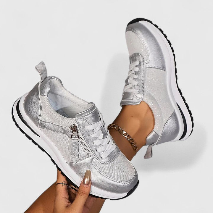 Elegant Leather Shoes with Refined Detailing