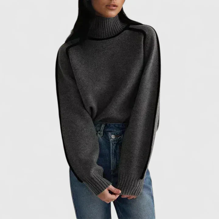 Refined Cashmere Sweater with Subtle Elegance