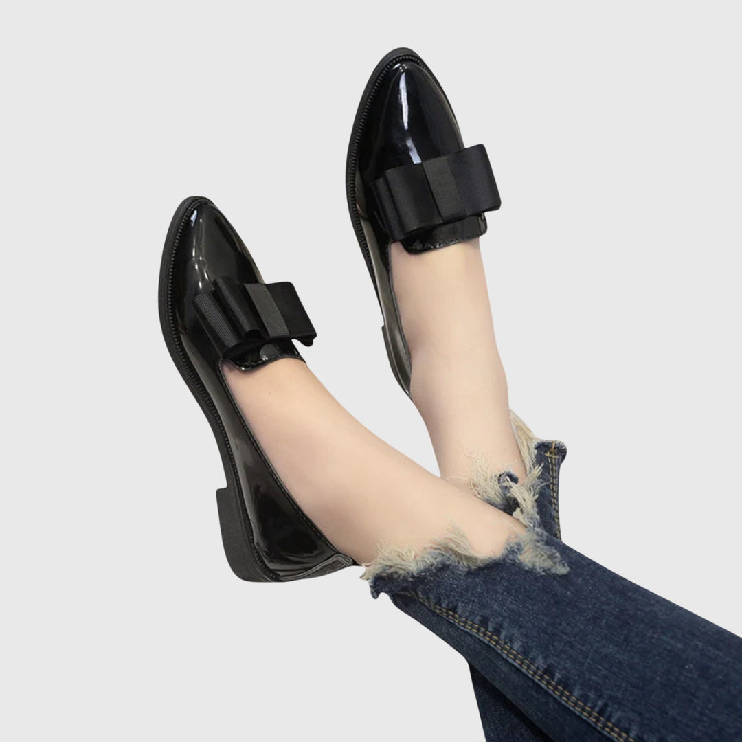 Elegant orthopedic loafers