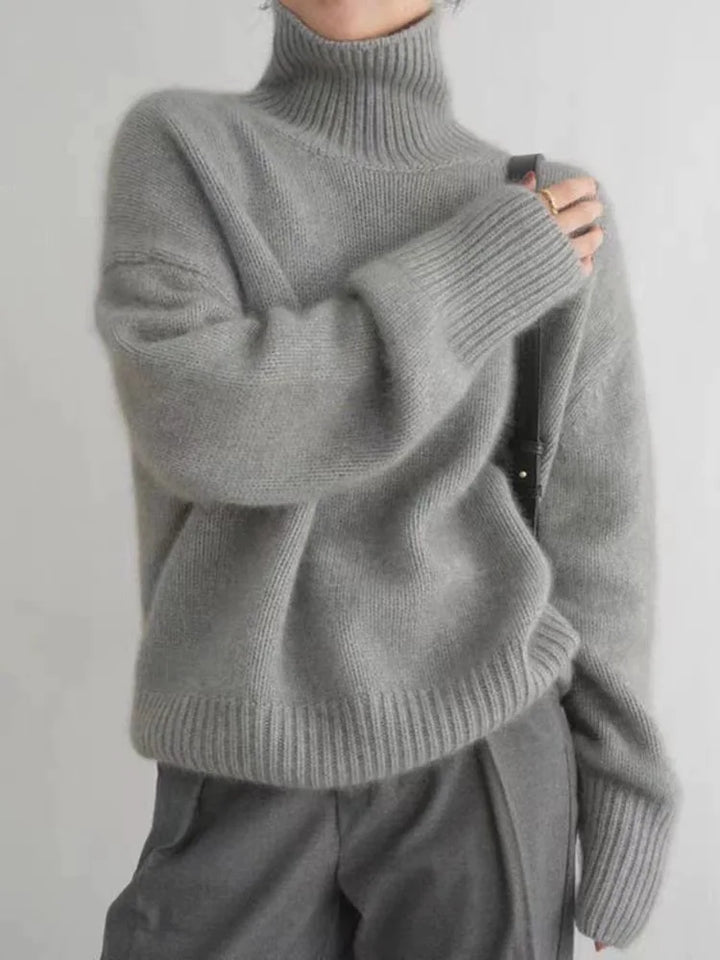 Refined Knit Sweater with Timeless Elegance