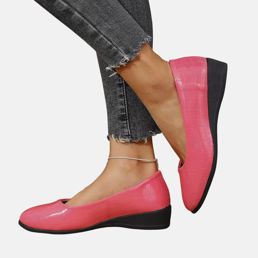 Elegant orthopedic footwear