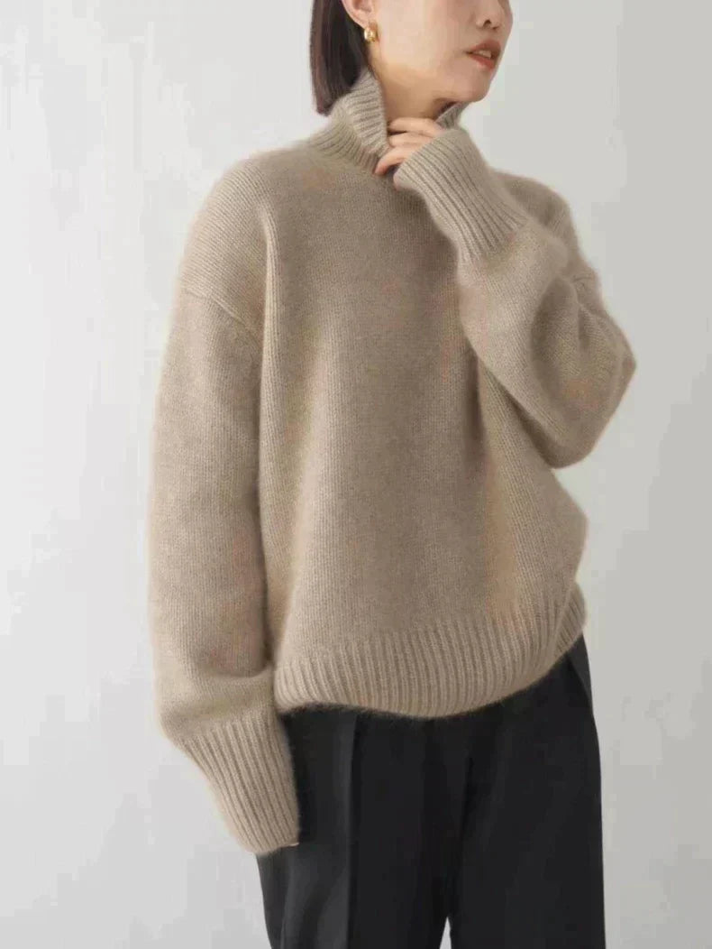 Refined Knit Sweater with Timeless Elegance