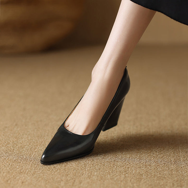 Verona Timeless Elegance Pumps