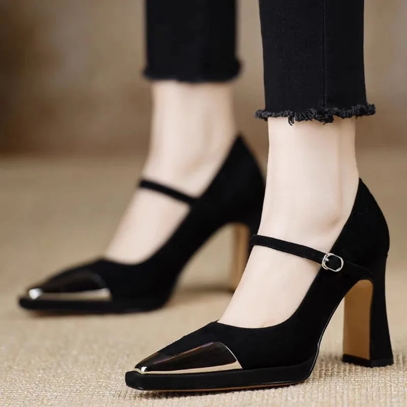 Refined Mora Elegant Pumps