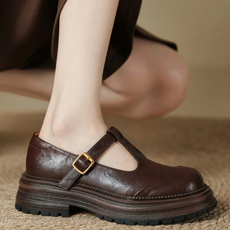 T-bar Leather Elegance Shoes