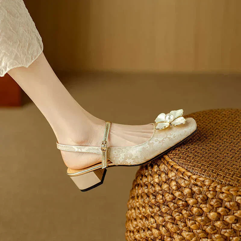 Elegant Slingback Pumps with Subtle Detailing