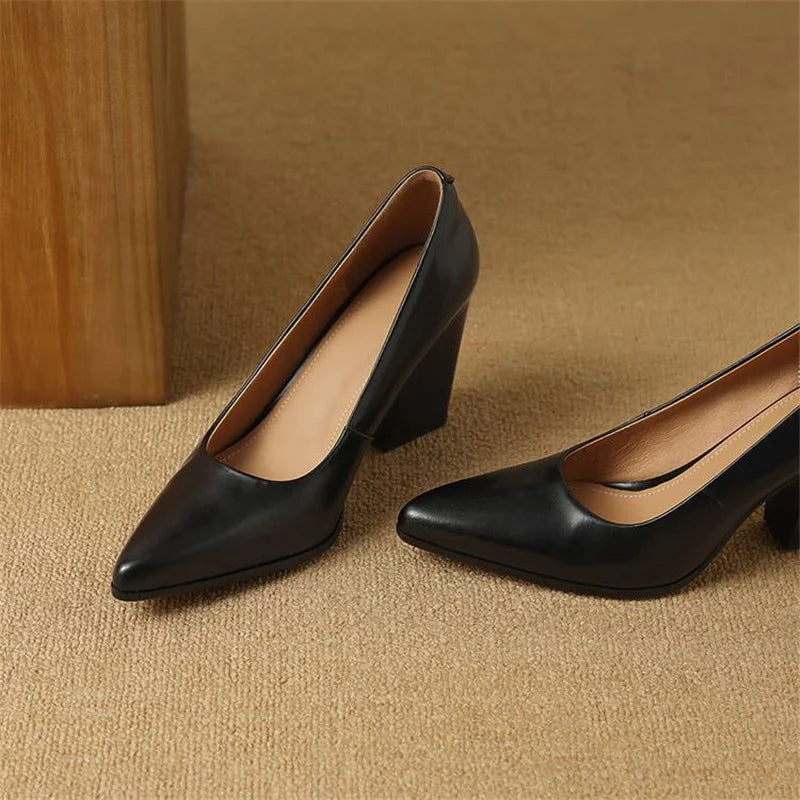 Verona Timeless Elegance Pumps