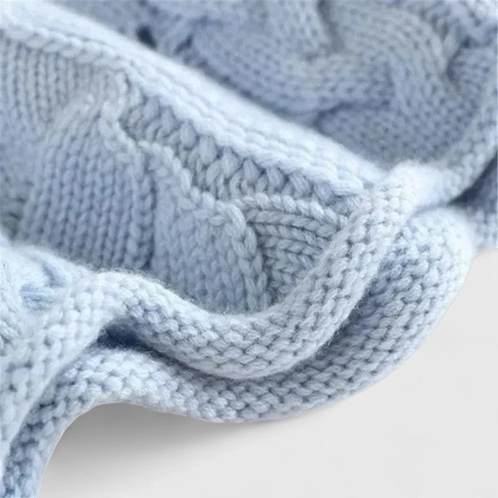 Refined Knit Sweater with Timeless Elegance