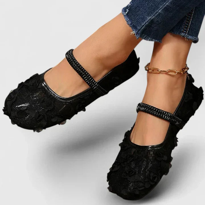 Elegant orthopedic footwear