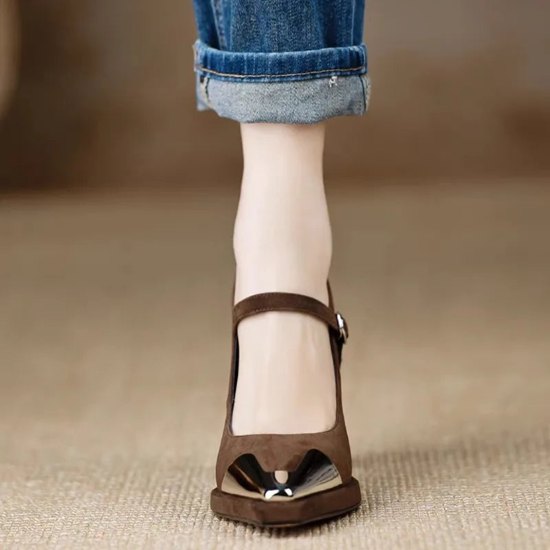 Refined Mora Elegant Pumps