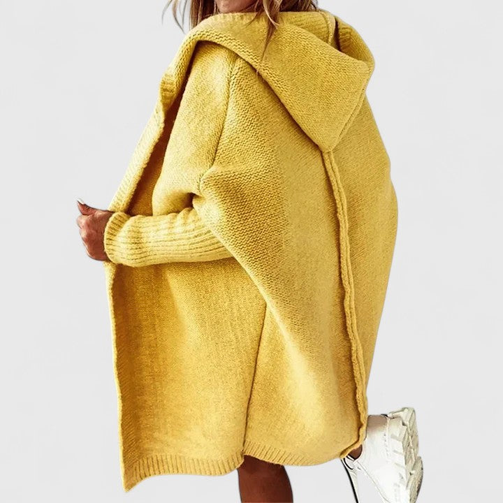 Luxurious Knit Cardigan with Soft Draping