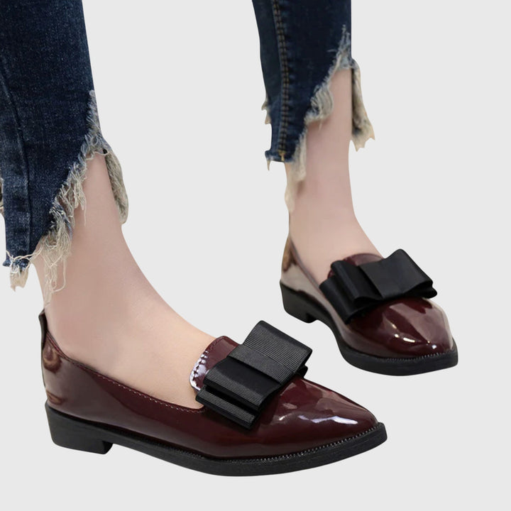 Elegant orthopedic loafers
