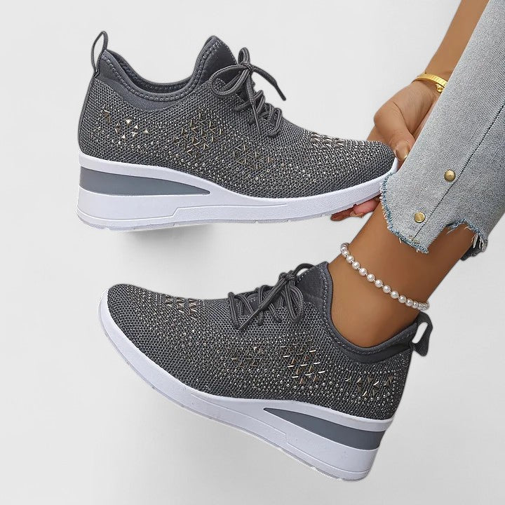 Elegant orthopedic footwear