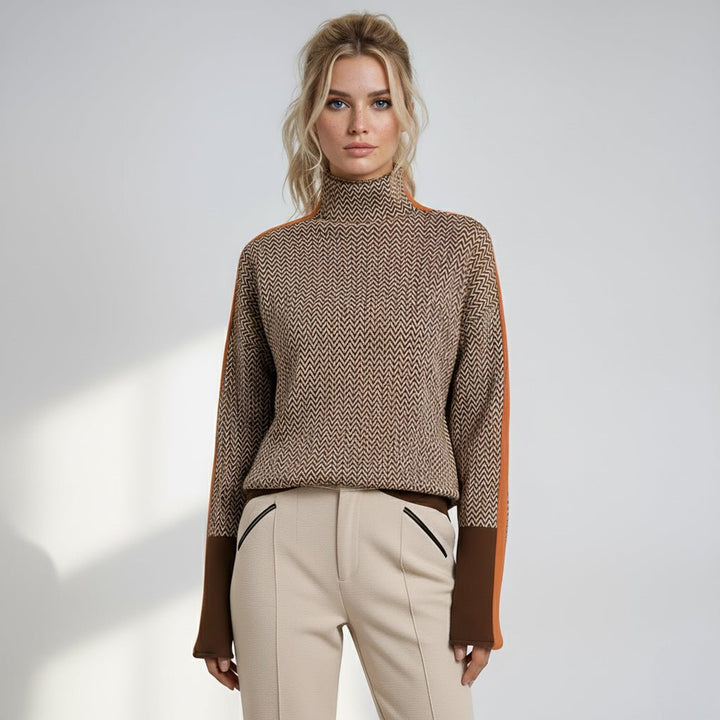 Turtleneck with Elegant Contrast Stripes
