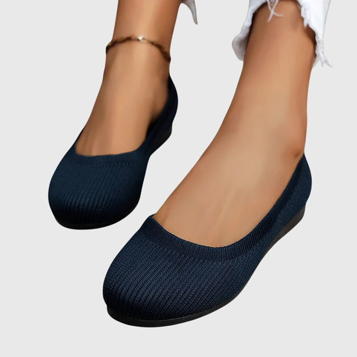 Breathable anti-slip footwear in refined style