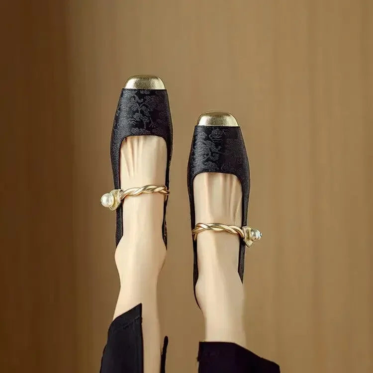 Elegant Mary Janes with Classic Charm