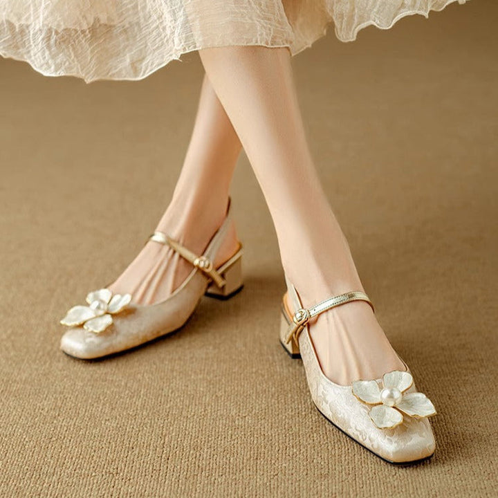 Eloise Timeless Elegance Pumps