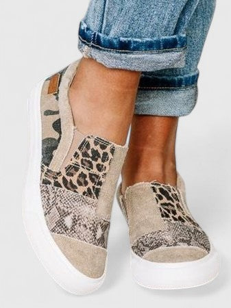 Orthopedic loafers with refined elegance