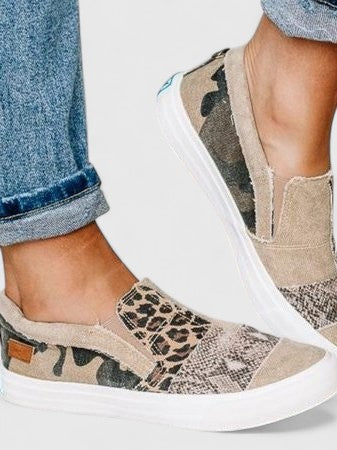 Orthopedic loafers with refined elegance