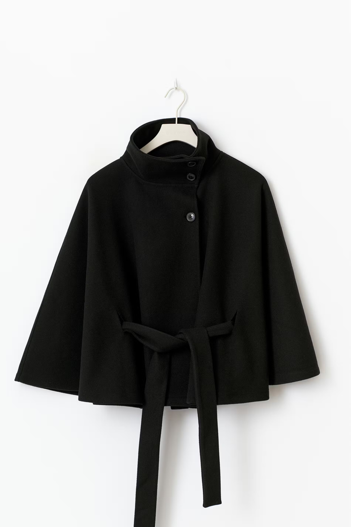 Belted Women's Coat in Timeless Elegance