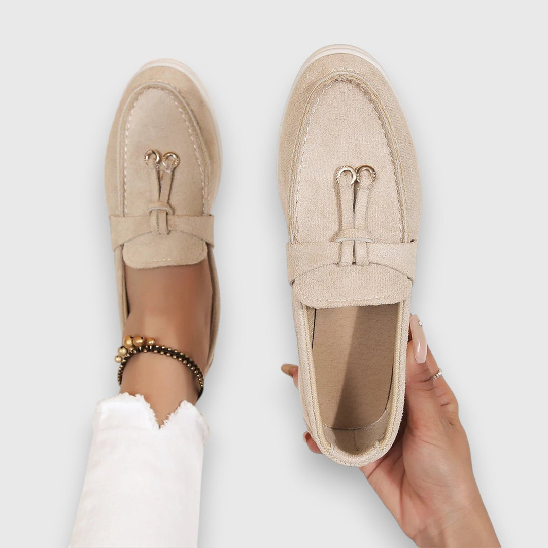 Elegant Orthopedic Loafers with Subtle Detailing