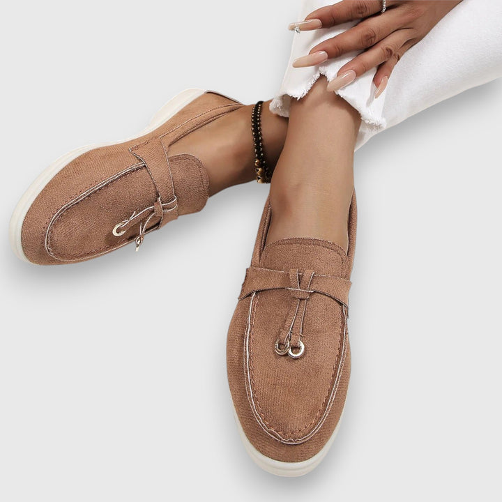 Elegant Orthopedic Loafers with Subtle Detailing