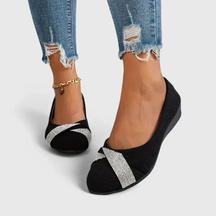 Elegant orthopedic footwear